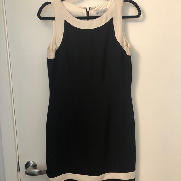 CASUAL CORNER ANNEX SLEEVELESS SHIFT DRESS - Picture 1 of 4
